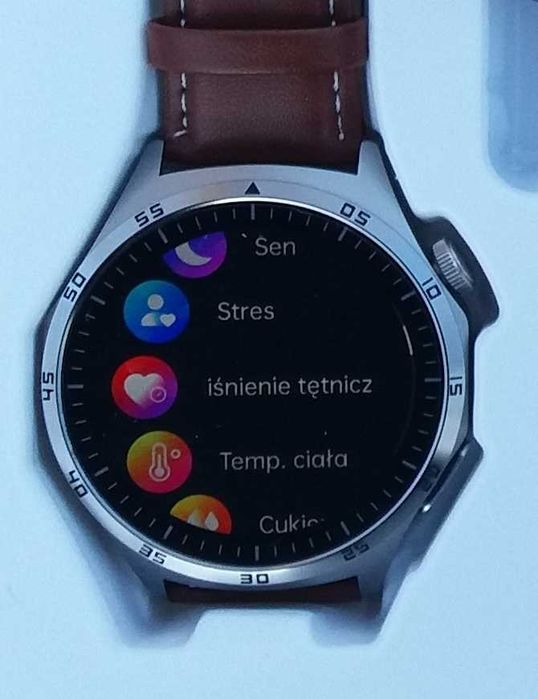 Smartwatch 2025 zegarek pomiary EKG ciśnieniomierz glukoza inne amoled