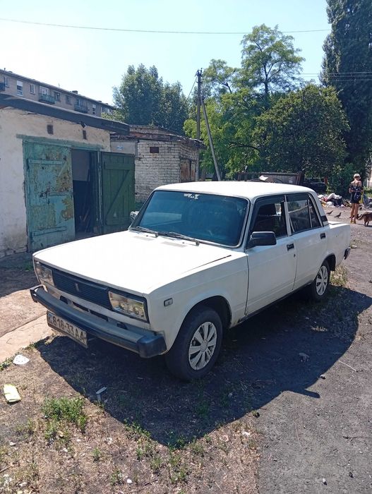 Продам автомобиль ваз 2105