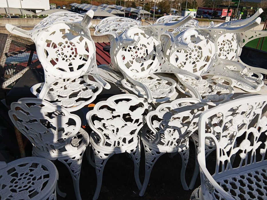 Cadeiras de ferro fundido para jardim