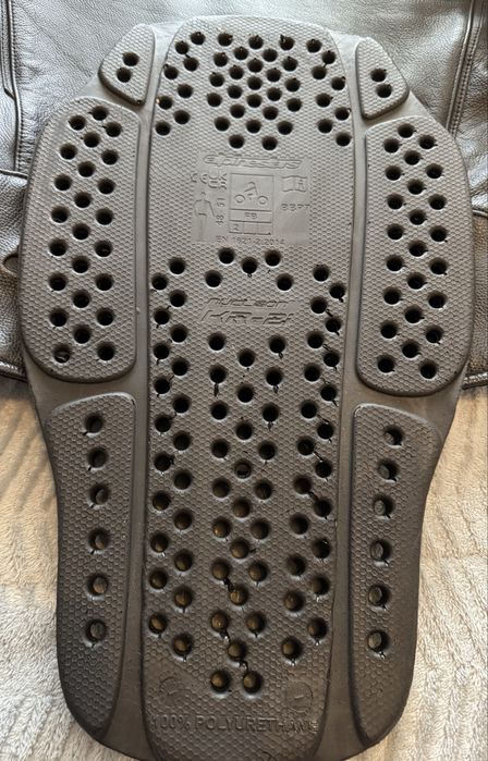 Casaco Alpinestars GP PLUS R V2 LEATHER