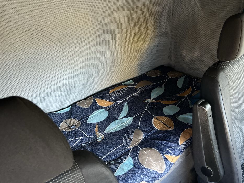 Mercedes-Benz  Sprinter