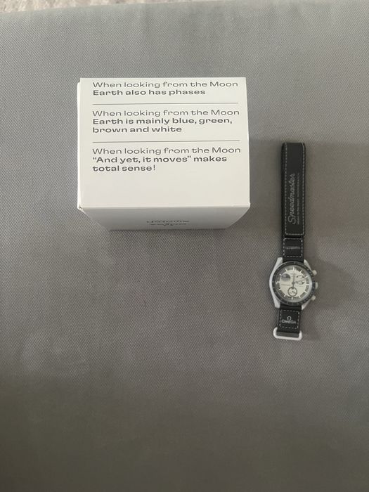 Relógio omega x swatch mission to earthphase