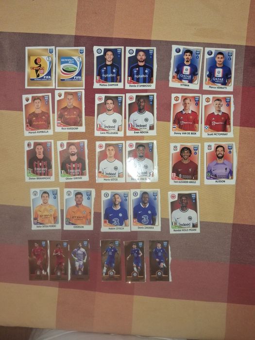 Cromos FIFA 365.