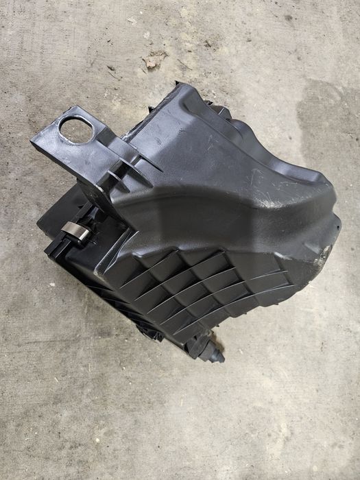 Obudowa Filtra powietrza Vw Passat b5 FL