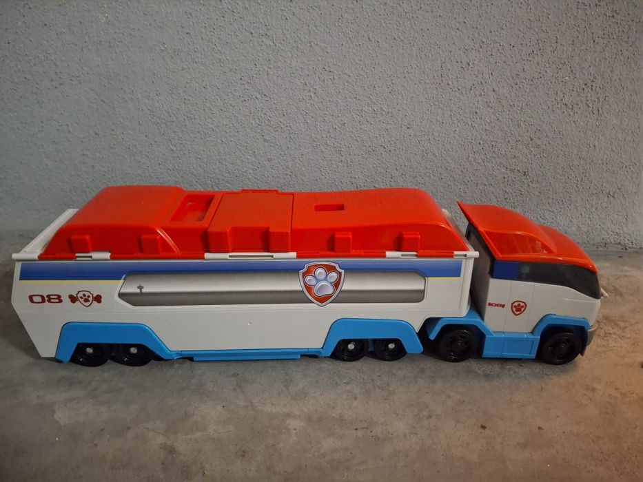 Camião- patrulha pata