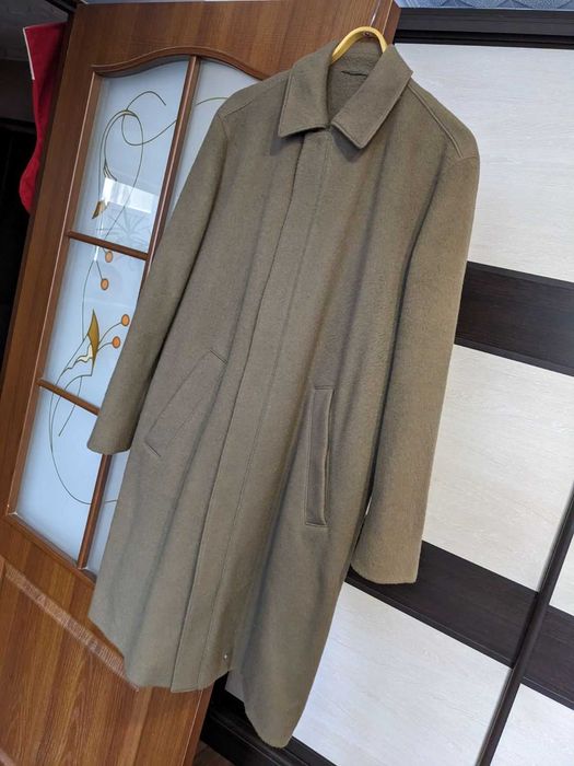 Брендовое муж. пальто HUGO BOSS /р.50/ нат.шерсть /оригинал, Германия/