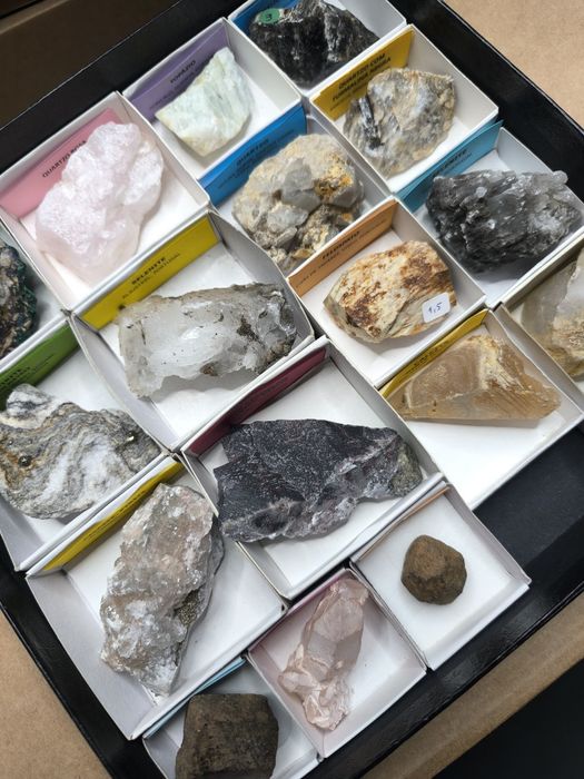 Conjunto de minerais