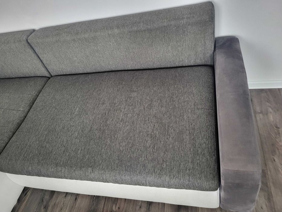 Narożnik z funkcją spania szary