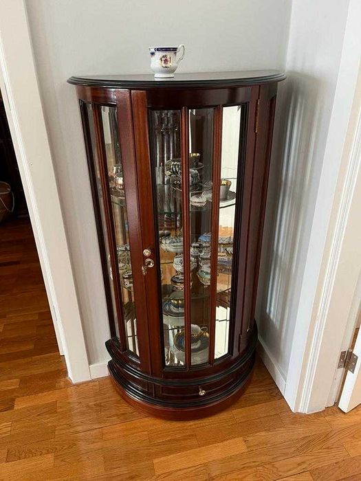 Movel Vitrini como nova