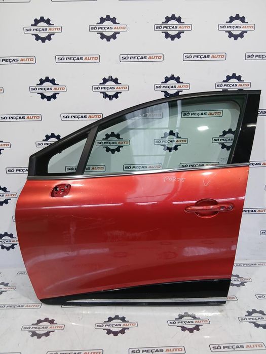 PORTA FRENTE ESQUERDA RENAULT CLIO IV ANO: 2015