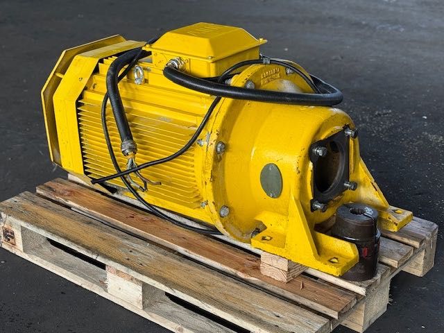 BOOMER ELECTRIC MOTOR 1000v 95kw 1475obr/min silnik elektryczny