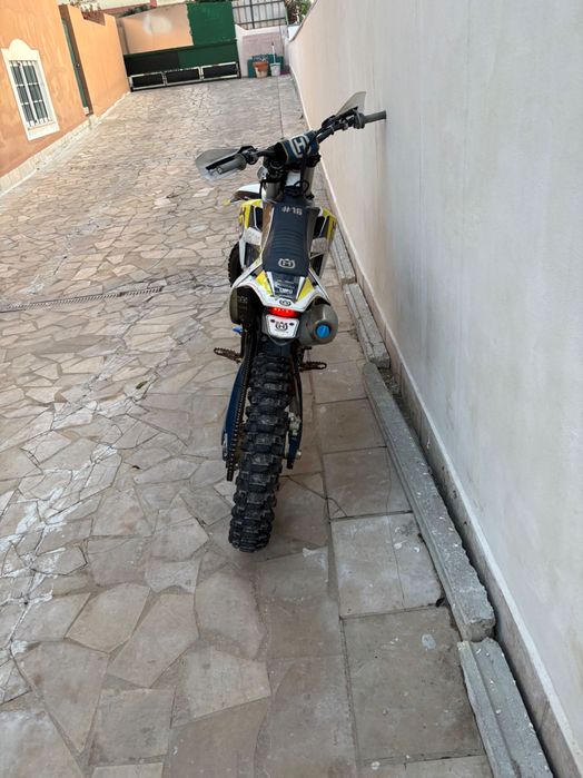 Husquvarna como nova sem nada a fazer 350 4T 2018