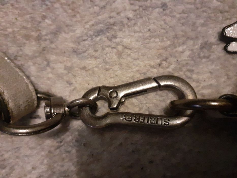 Torebka listonoszka suri frey tanio