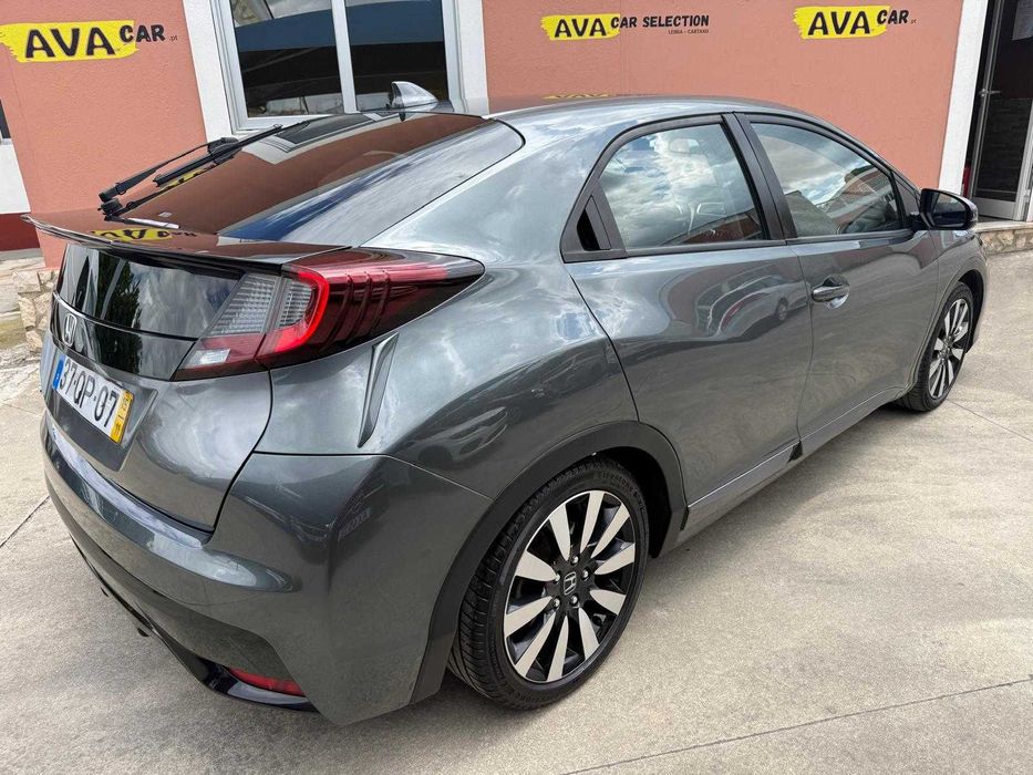 Honda Civic 1.8 i-VTEC Elegance GPL