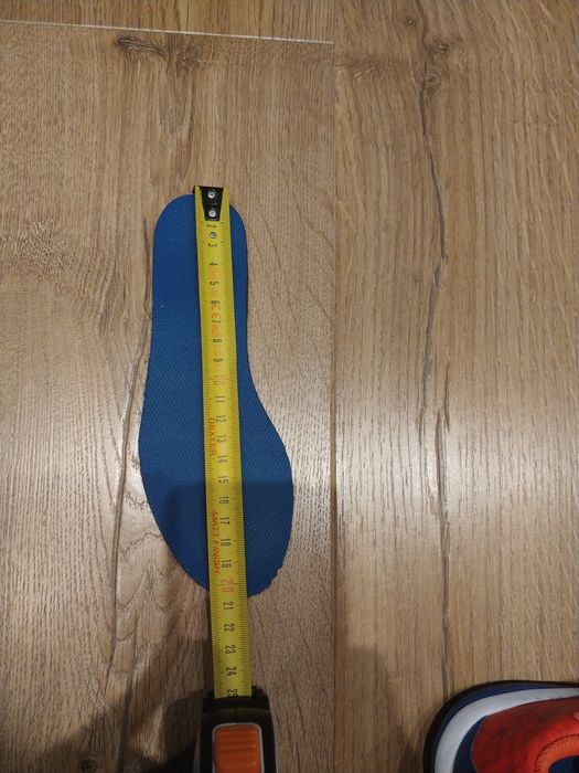 Buty piłkarskie turfy Kipsta rozm. 32