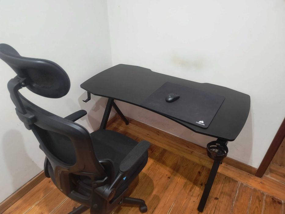 Mesa Gaming + Cadeira