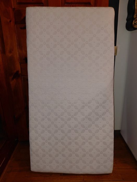 Дитяче ліжко White/білого коліру 1200×600