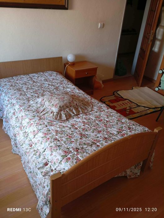 cama de solteiro