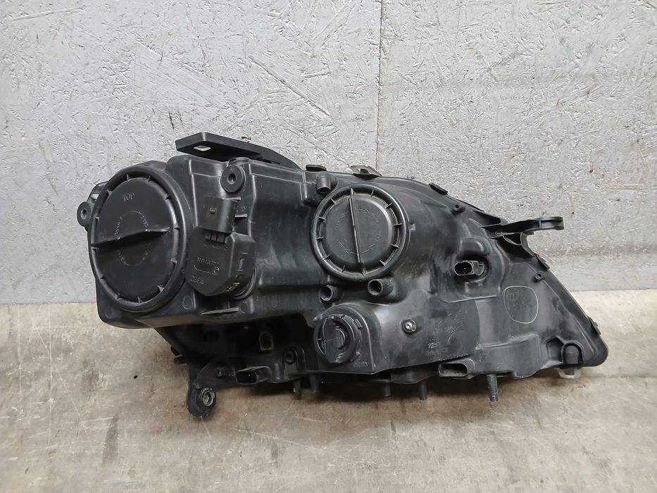 Lampa przód lewa mercedes ml w164 a164