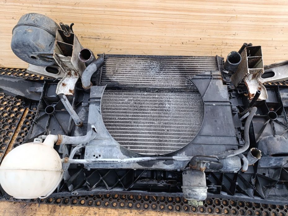 Vw Crafter W906 I 2E0 2.5 Tdi Pas Przedni Komplet Automat