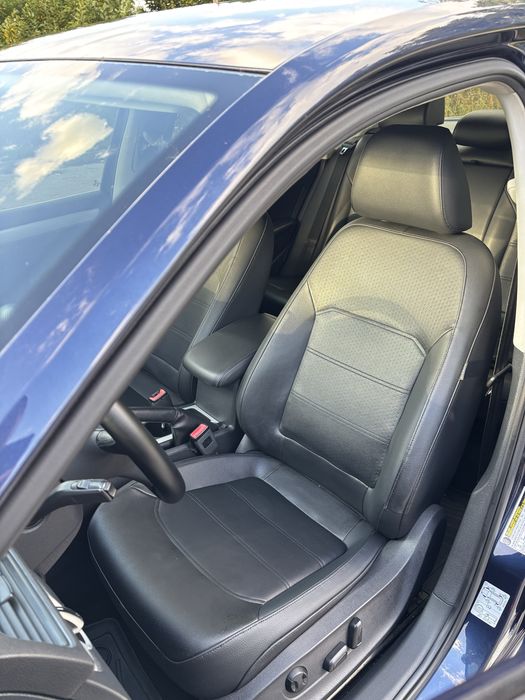 Volkswagen Passat 2012рік, 2.5газ/бензин