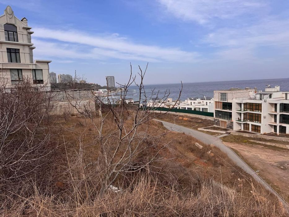 Участок. Первая линия моря. Красивейший вид. (028-077)