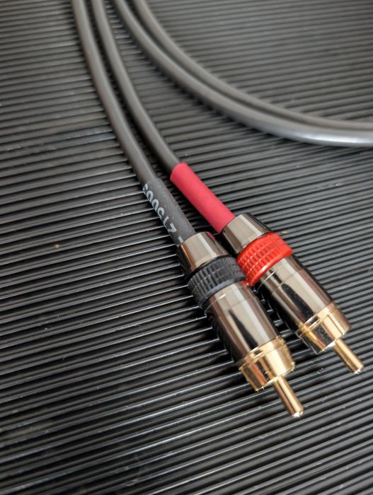 Interconnect RCA Canare L-4E5AT