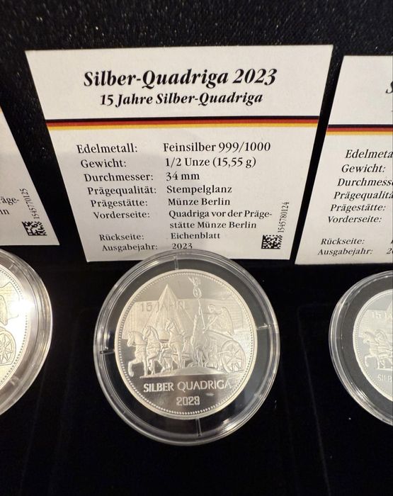 Продам набір Срібних монет