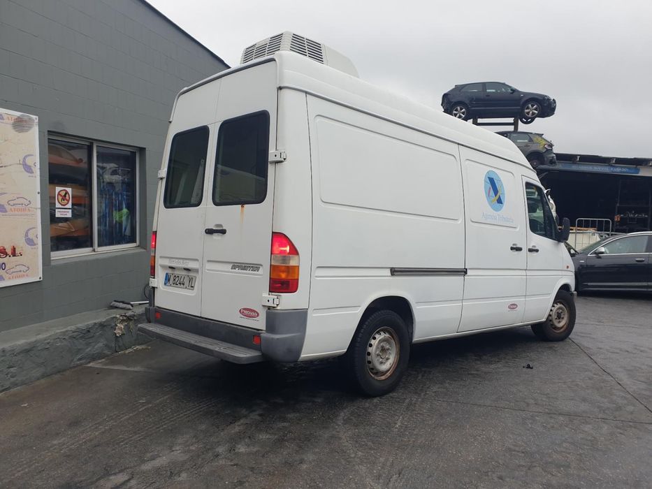 Caixa De Pré Aquecimento Mercedes-Benz Sprinter