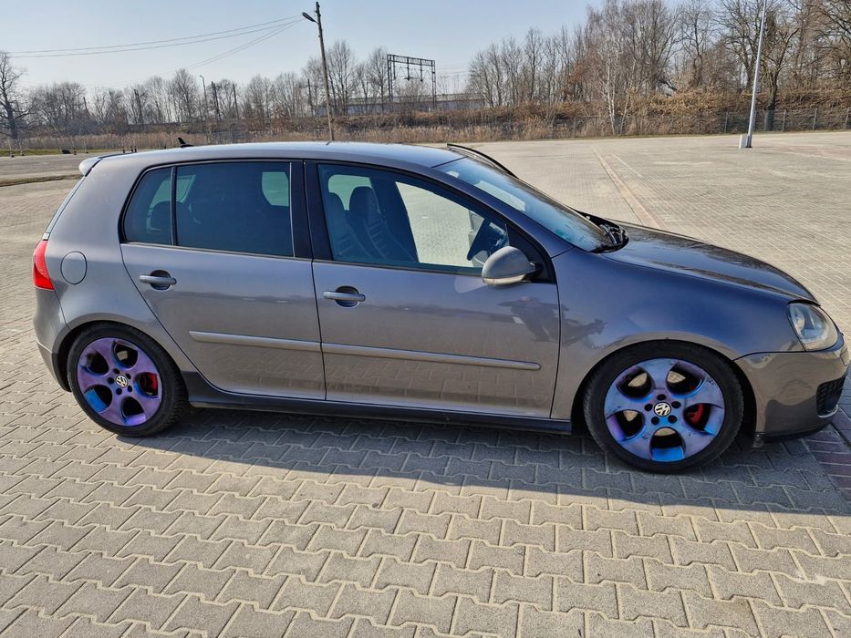 Volkswagen Golf 5 GTI 2006r.