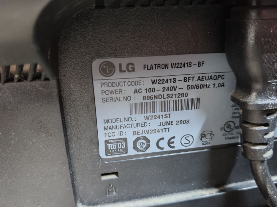 Монітор 22" LG Electronics W2241S-BF Black