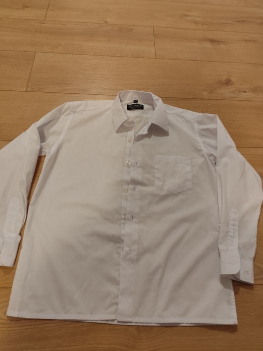Biała koszula  chłopięca