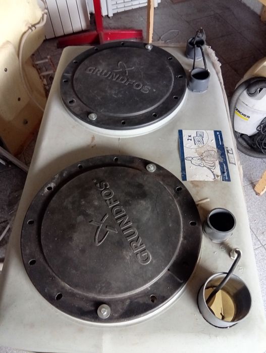 Depósito recolha de aguas com 2 bombas Grundfos