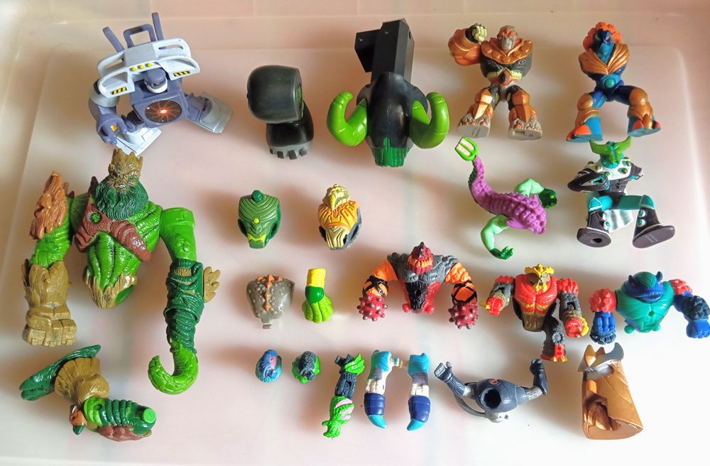 Gormiti vários desde Tudo 20€.