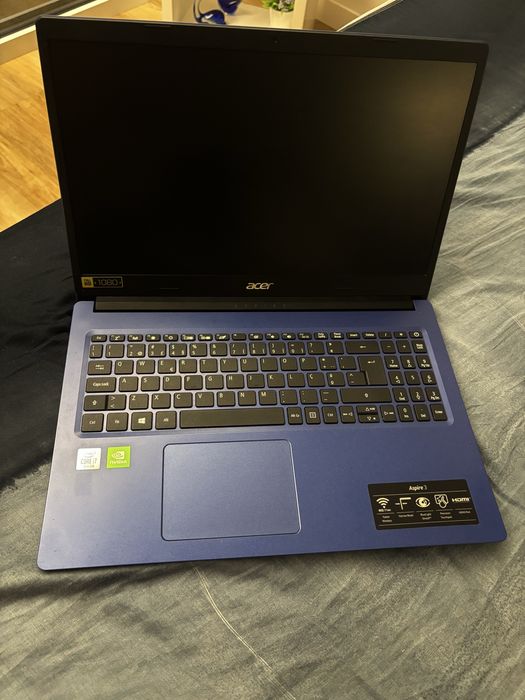 Portátil Acer Aspire 3