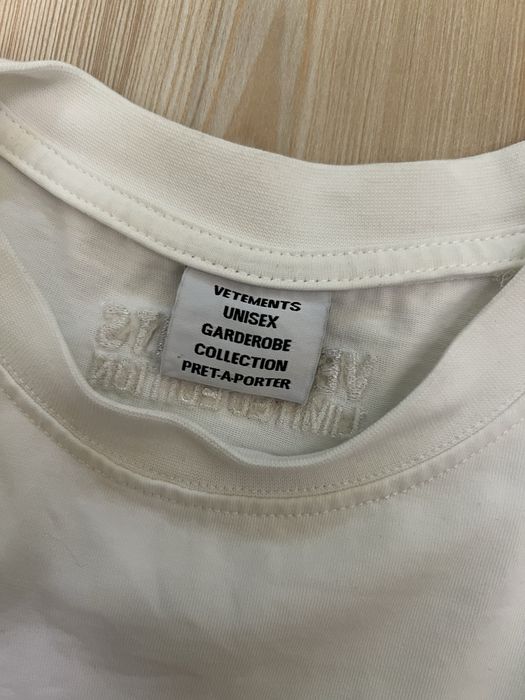 Новая футболка Vetements