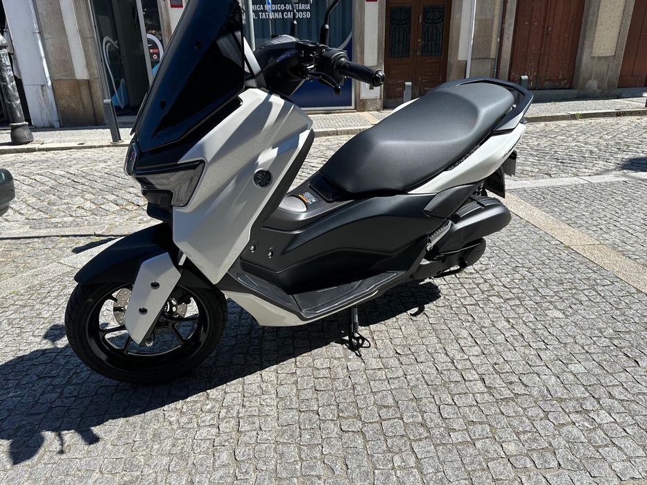 Scooter como nova