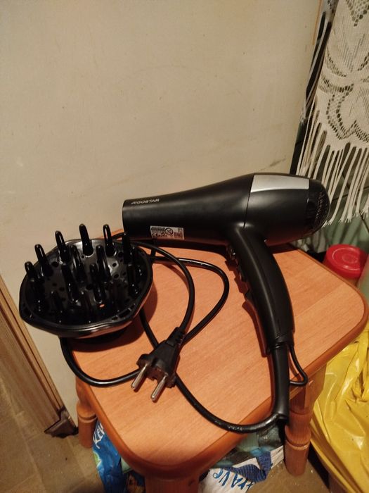 Продам профессиональный фен