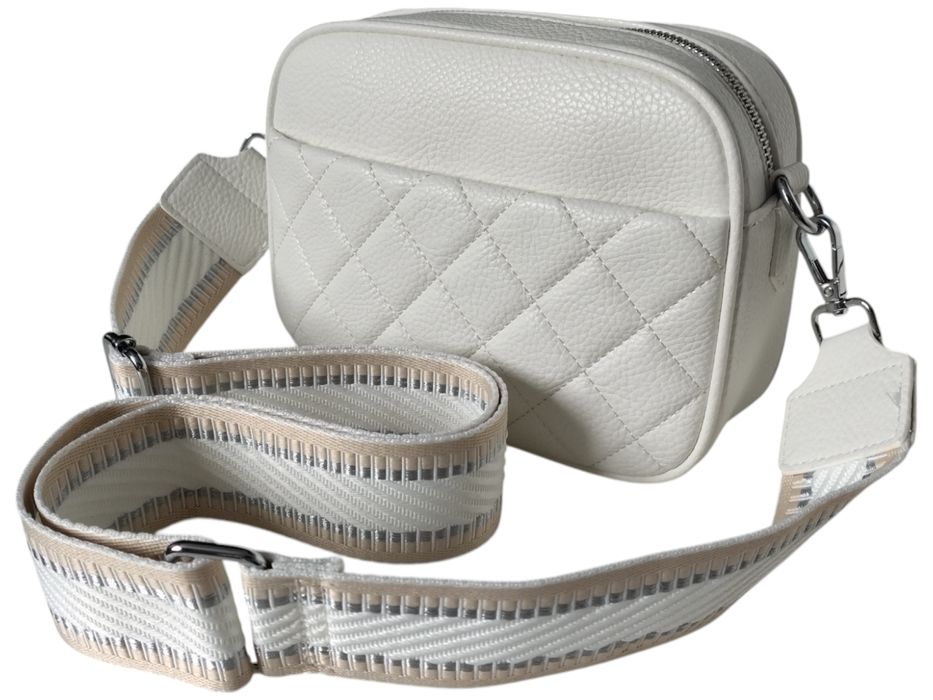 Torebka Damska Biała Mała Listonoszka Na Ramię, Kuferek