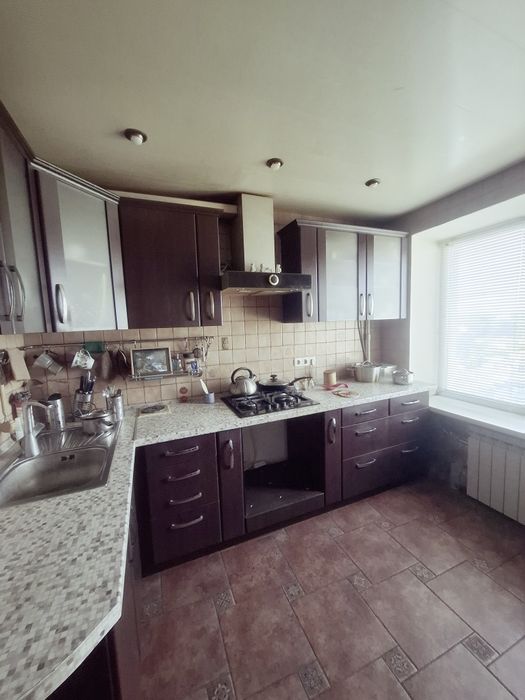 Продаж 2х.кв Харківська