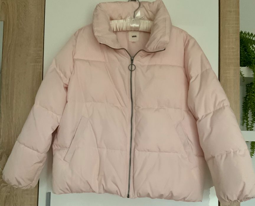 Różowa kurtka VANS