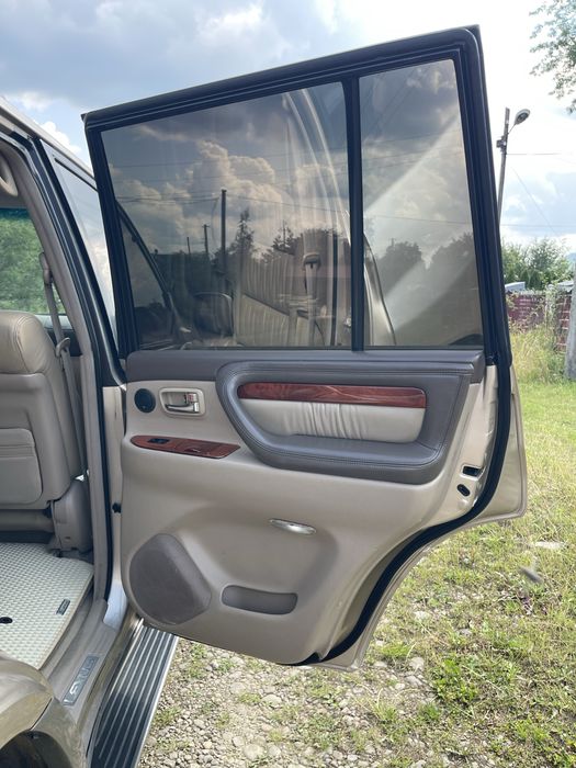 Lexus LX 470 Газ/бензин