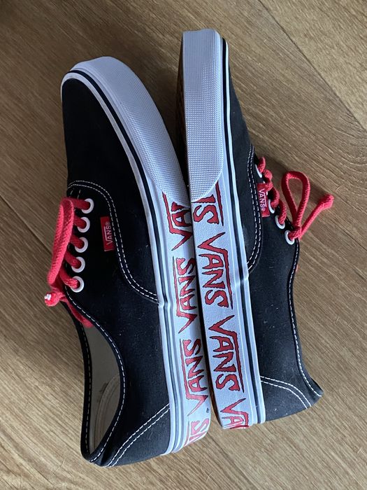 Vans tenisówki 40,5 czarne czerwone