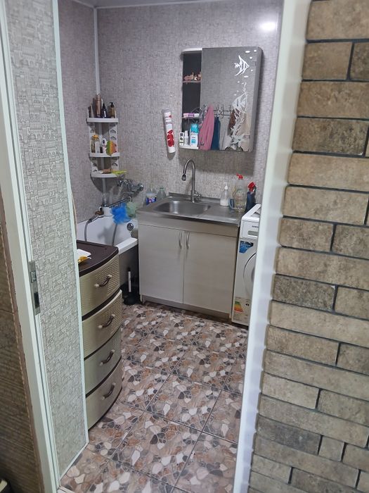Будинок 1/2 продається