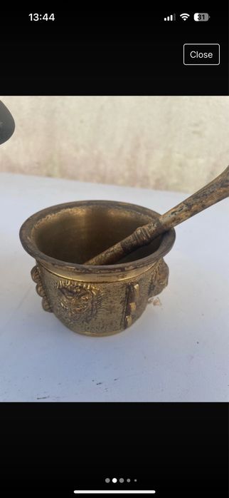 Conjunto antigo de almofarizes em latão e bronze