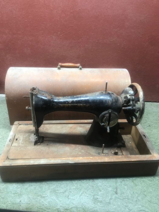 Швейна машинка на донора