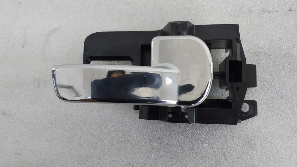 Puxador interior porta trás direito NISSAN Qashqai/Qashqai+2 I (J10, J