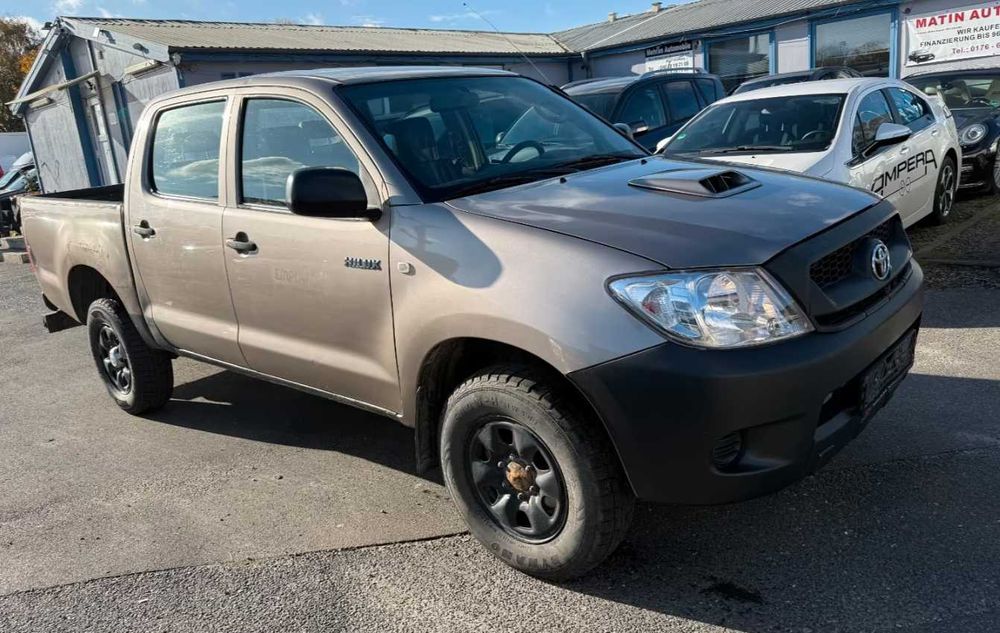 Бампер TOYOTA Hilux N10 розборка ТОЙОТА Хілюкс