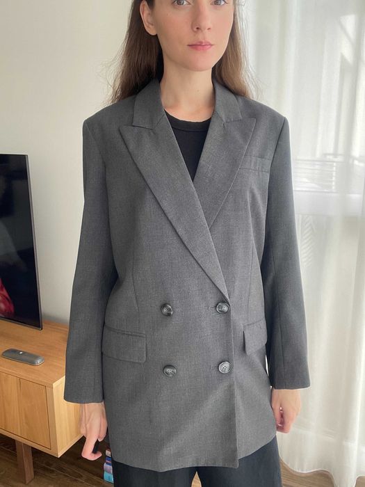 Сірий оверсайз піджак h&m