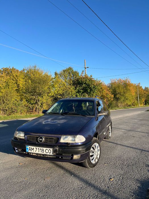 Opel Astra f 1.6 Автомат (газ/бензин)